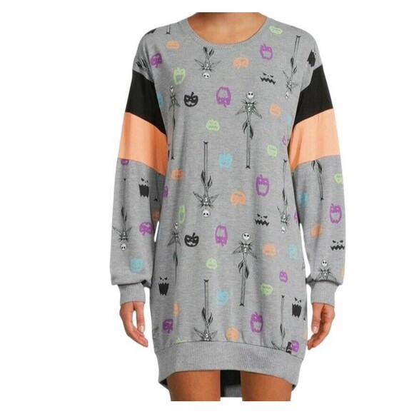 Disney NIGHTMARE BEFORE CHRISTMAS Sleepshirt Womens Medium 8-10 Pajamas - Picture 1 of 12